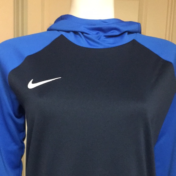 Nike Athletic/Athleisure Hoody, Size M, NWT! - Picture 2 of 11